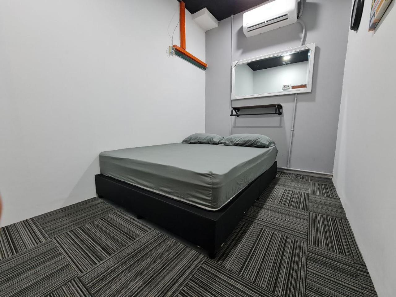 Ayden Hostel Airport Transit - Klia سيبانغ المظهر الخارجي الصورة